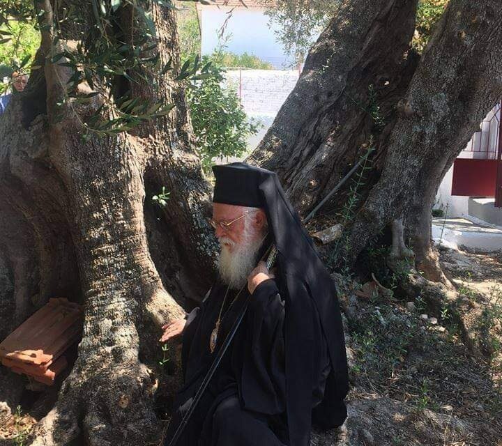 «Жила-была женщина, забеременевшая в позднем возрасте. Врачи предлагали ей сделать аборт, говоря, что ребенок…